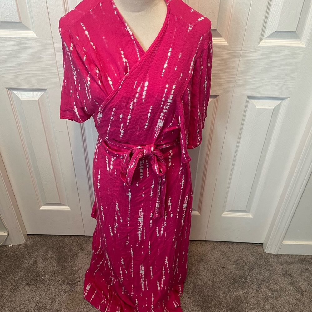Long Tall Sally size 16 Women's Pink Tie-Dye Wrap Dress